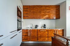 Apartamento em São Félix da Marinha - São Felix