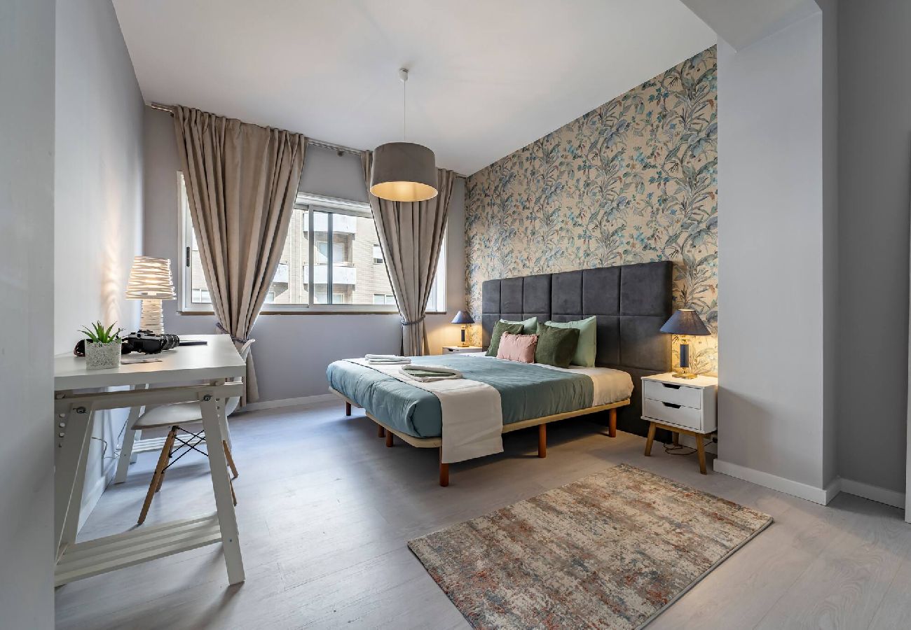 Quarto em Porto - Room 1