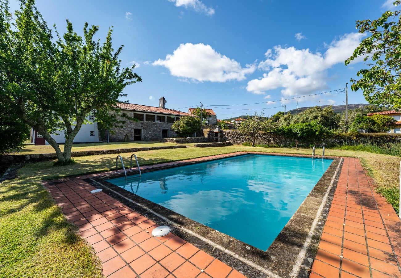 Alojamento de turismo rural em Vile - Casa Pintoras