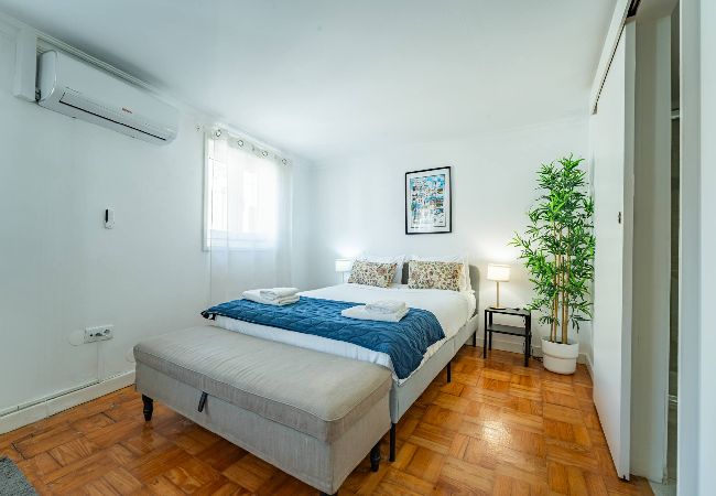 Quarto em Porto - Maria Pia 3