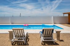 Apartamento em Lavra - Wake up with the Sea Breeze- House with pool AP1 