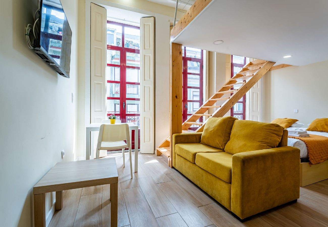 Estúdio em Porto - PRM 1F