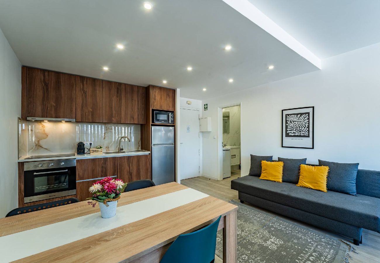 Estúdio em Porto - Plano C2