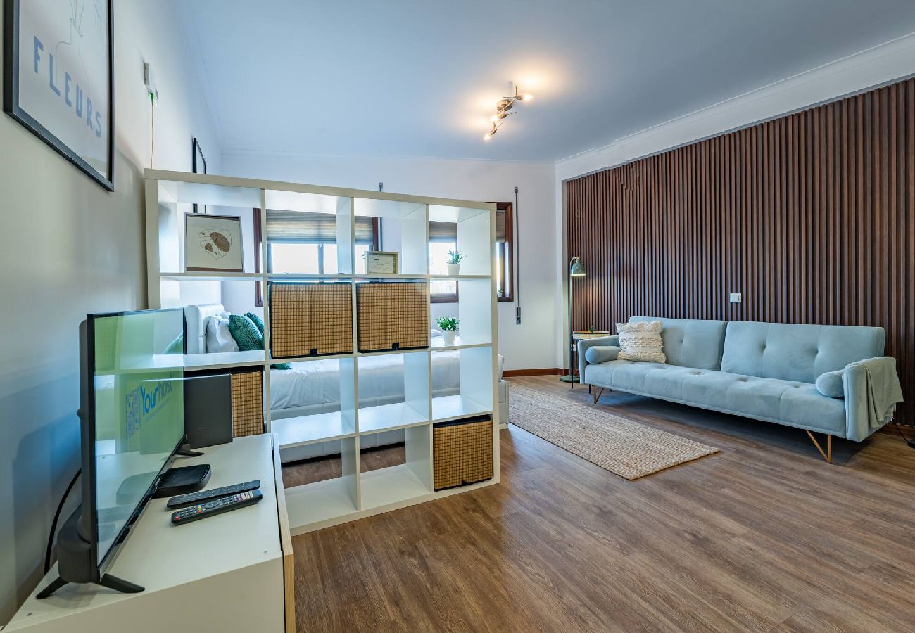 Estúdio em Porto - Plano C1