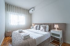 Apartamento em Vila Nova de Gaia - Brittos Avenue Apartment in Gaia 