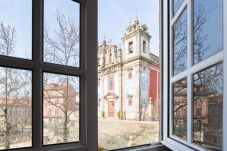 Apartamento em Porto - Open the Window and Feel the Historic Porto