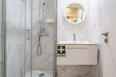 Apartamento em Porto - Flyng Living Santa Catarina Whit A/C Free Parking 