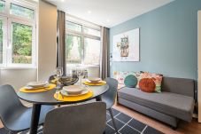 Apartamento em Porto - Flyng Living Santa Catarina Whit A/C Free Parking 