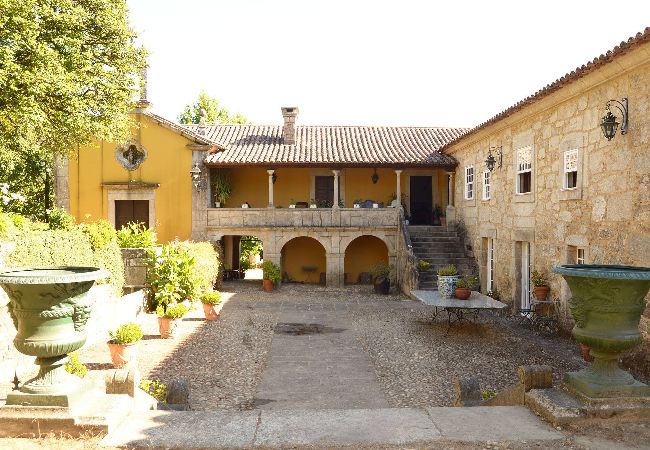 Casa em Fontoura - Quinta Santo António - Piscina e Jardins Quarto 2 