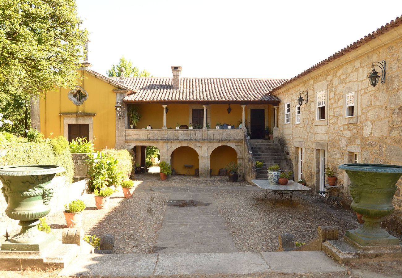 Casa em Fontoura - Quinta Santo António - Piscina e Jardins Quarto 2 