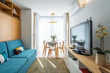 Apartamento em Porto - Tradition, Modernity & Light In Porto With Garage 