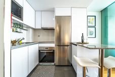 Apartamento em Porto - Tradition, Modernity & Light In Porto With Garage 