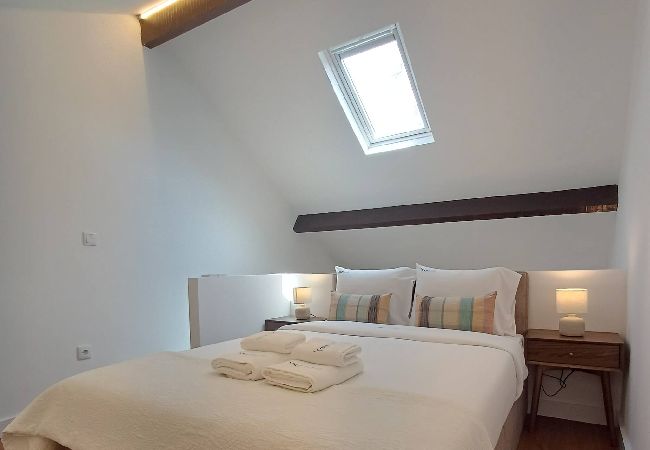 Casa em Porto - House with Soul in Porto with AC & washing machine 