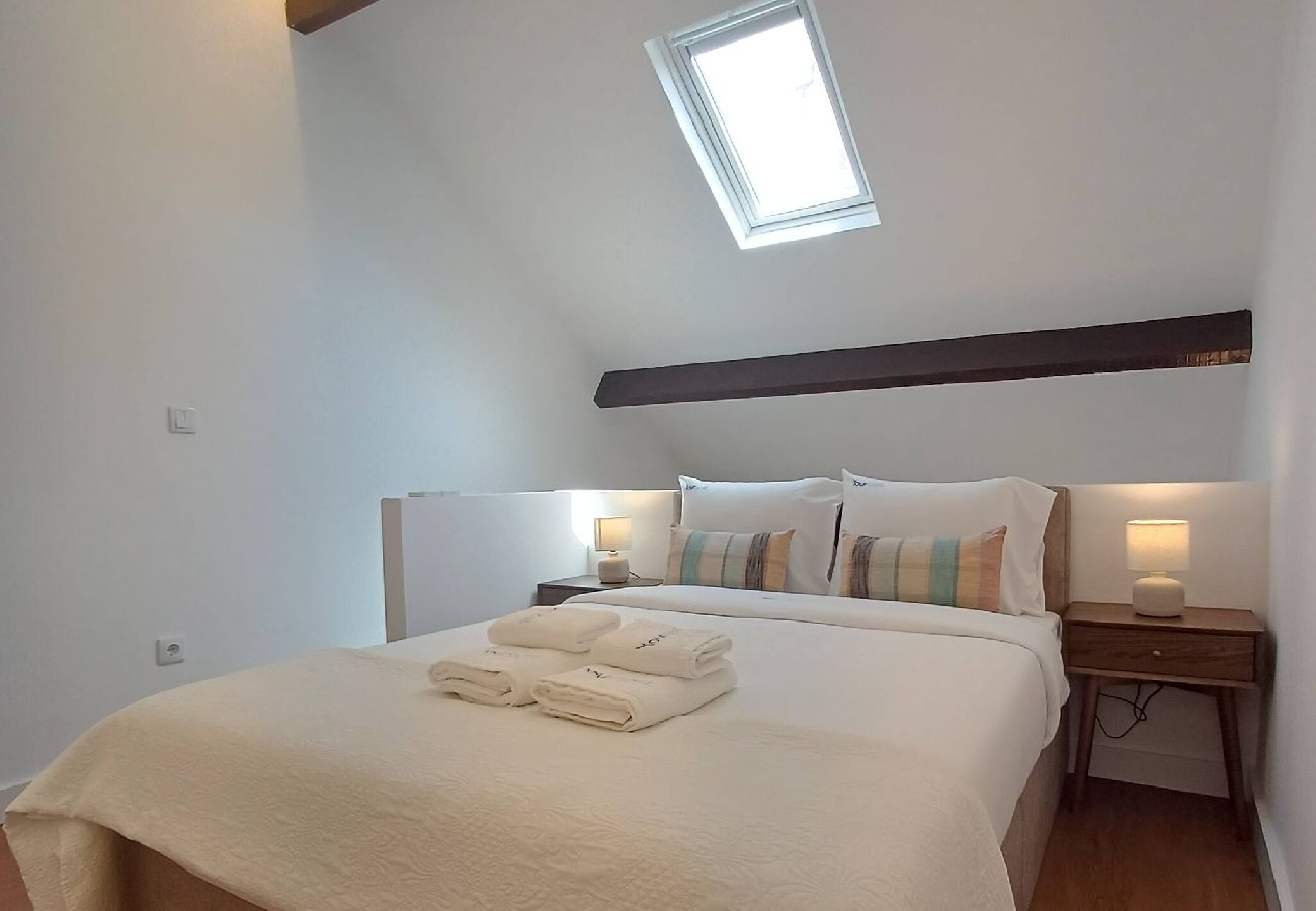 Casa em Porto - House with Soul in Porto with AC & washing machine 
