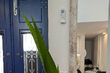 Casa em Porto - House with Soul in Porto with AC & washing machine 