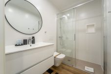 Apartamento em Porto - Barramares Trindade Downtow |1BR with AC & Laundry