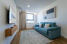 Apartamento em Porto - Barramares Trindade Downtow |1BR with AC & Laundry